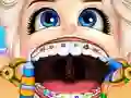 Igra Baby Elsa Wears A Brace spletu