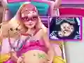 Igra Superhero Pregnant Emergency spletu