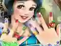 Igra Snow White Nails spletu