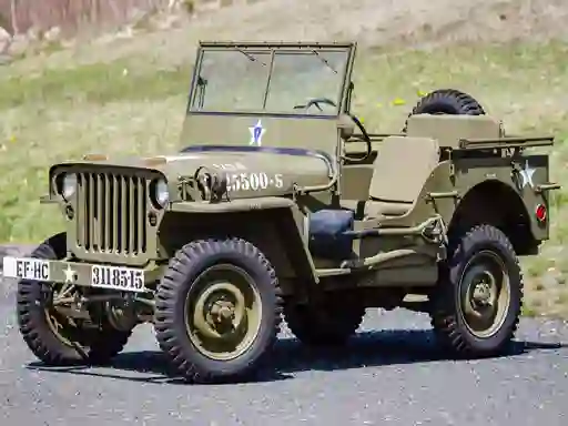 Igra Military Cars Puzzle spletu
