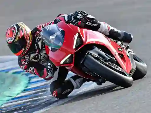 Igra 2020 Ducati Panigale spletu