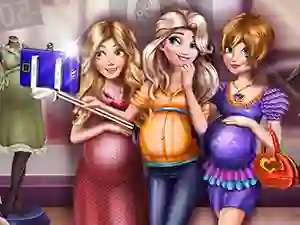 Igra Princesses Pregnant Selfie spletu