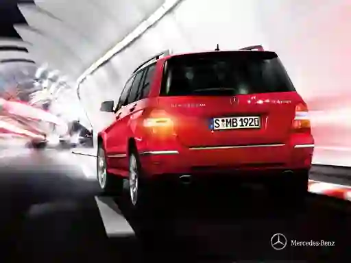 Igra Luxury Medium Suv Puzzle spletu