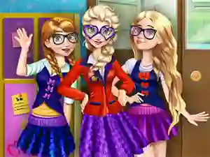 Igra Princess College Fashion spletu