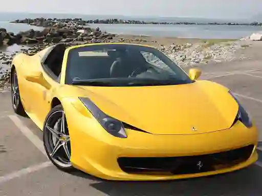 Igra Ferrari 458 Spider Slide spletu