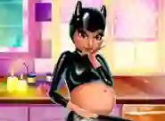 Igra Catwoman Pregnant spletu