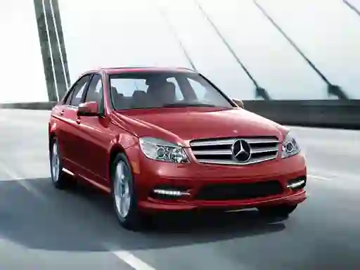 Igra C - Class Sedan Puzzle spletu