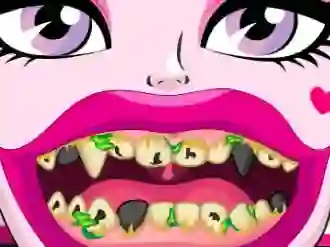 Igra Draculaura Bad Teeth spletu