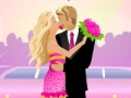 Igra Barbie in Ken poljubljata  spletu