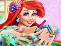Igra Mermaid Princess Nails Spa spletu
