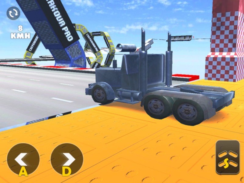 Igra Simulator tovornjaka: ekstremni trik spletu