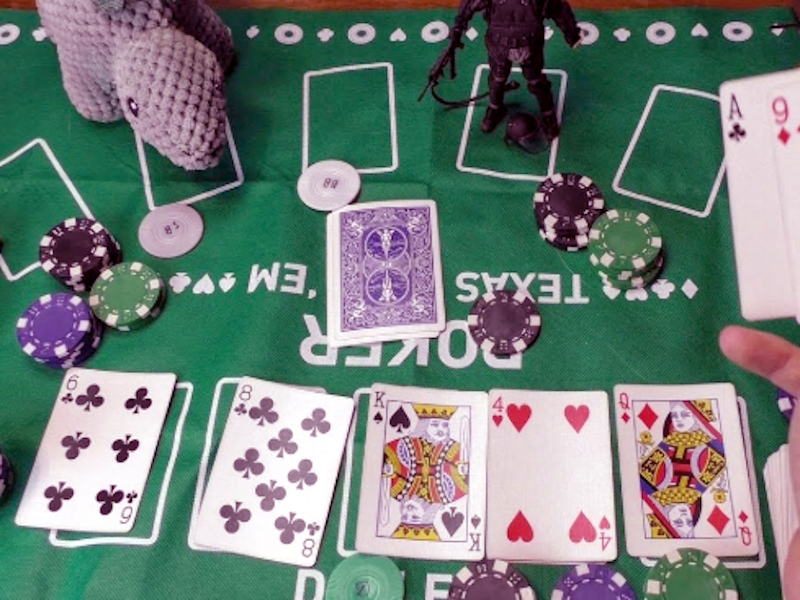 Igra Naključni poker na spletu spletu